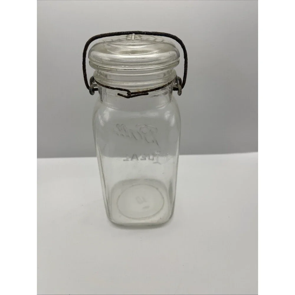 1933-62 Clear Square Ball Ideal Quart Jar #5 Chip In Lid